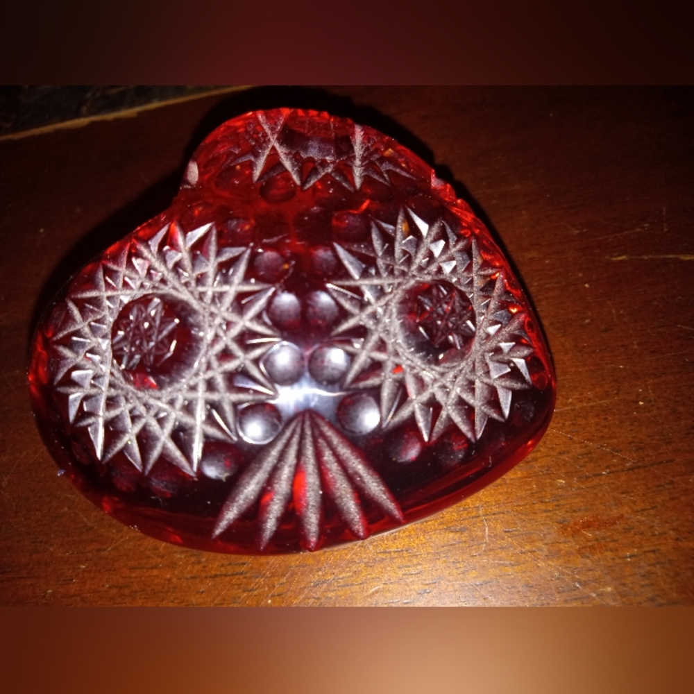 Baccarat bohemian style paperweight heart